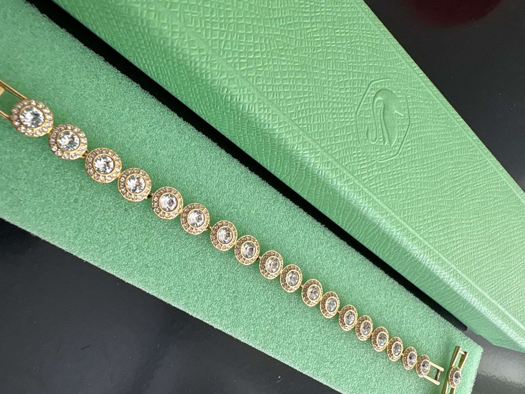 Swarovski Armbänder & -reifen: Swarovski Damenarmband – Neu und originalverpackt aus Leuggern von ann_58p5 1