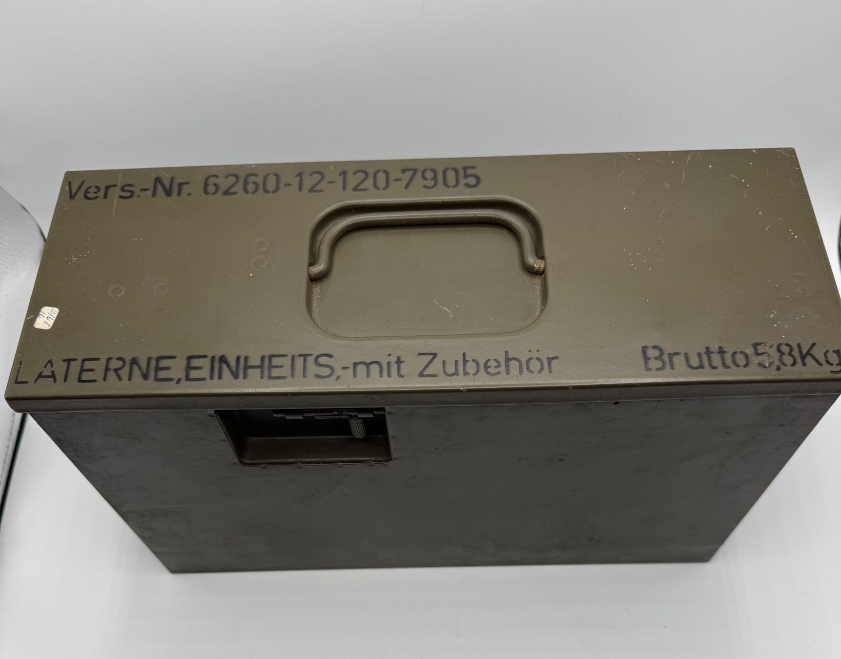 Schweizer Armee Altro in Decorazioni & Accessori: Originale Armee Militärlaternen – Usato da Sachseln venduto da BONATI01 5