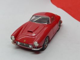 Ferrari 250GT SWB - rot - Bausatz von TRON !!! Club Tron