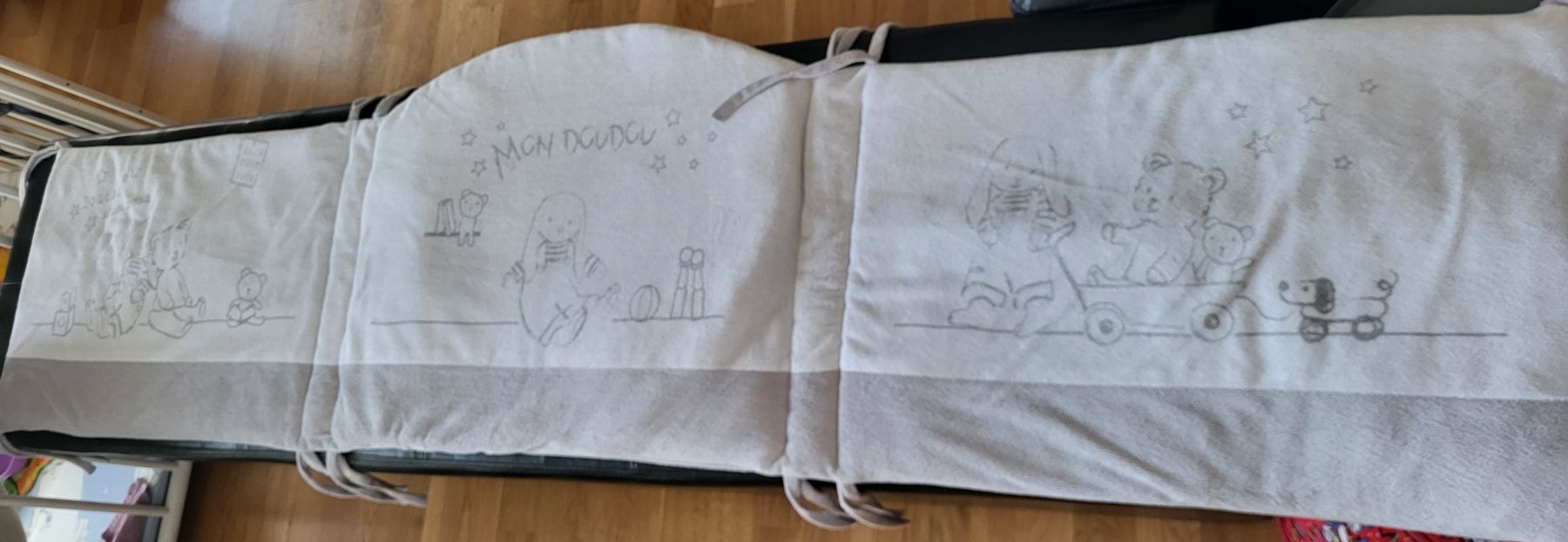 Cuscini: grand tour de lit "Mon doudou et ses amis" – Usato da Ursy venduto da Tchoupitchou 2