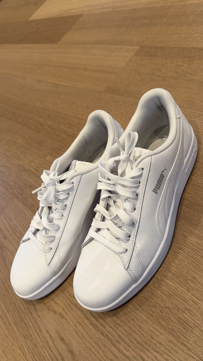 Adidas Scarpe da uomo: Puma Sneaker Weiss Gr. 44 NEU – Nuovo (secondo la descrizione) da Steinhausen venduto da inmumi