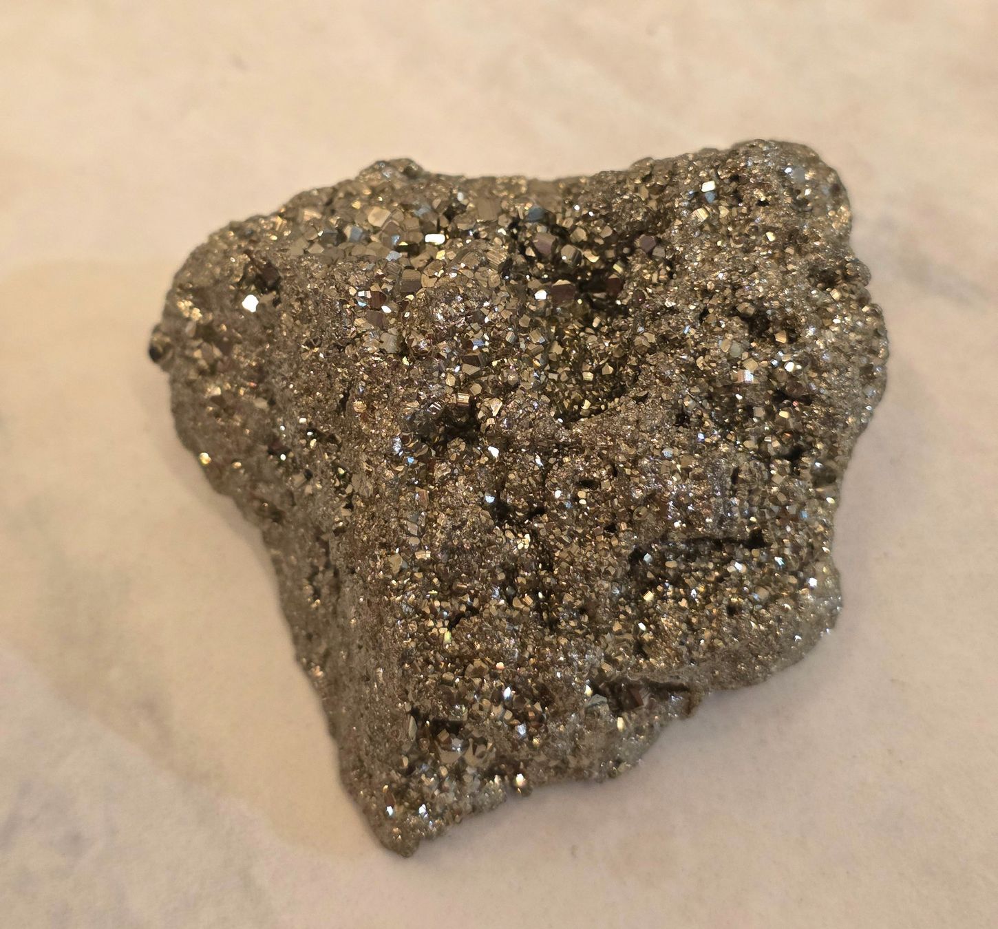 Minerali & Pietre curative: Pyrit Rohstück 325g – Nuovo e nell'imballaggio originale da Matzingen venduto da Shay_Crystalz