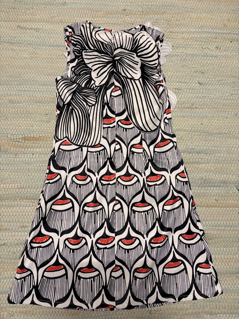 Robes: Elegant Shift Dress – D'occasion à St.Josefen par lop_lh8d 3
