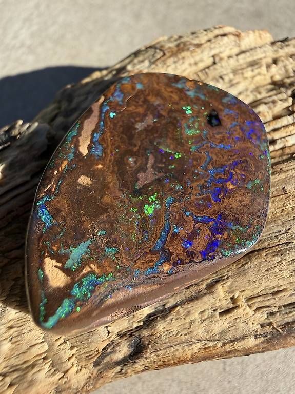 Edelsteine: Wunderschöner Opal – Gebraucht aus Wigoltingen von SANDROPAL