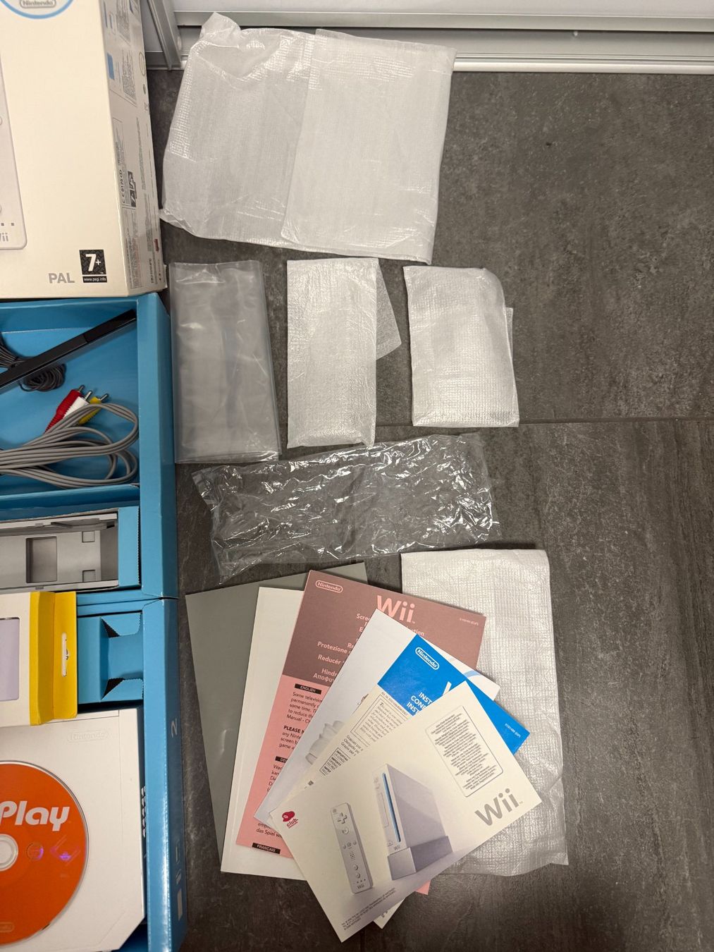 Nintendo Console: Nintendo Wii - Console Complète – Usato da Pont-de-la-Morge venduto da Darfal 4
