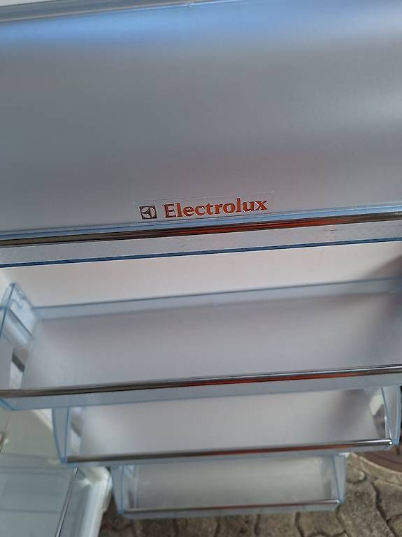 Réfrigérateurs: Kühlschrank Electrolux – D'occasion à Uetendorf par Albi125 3