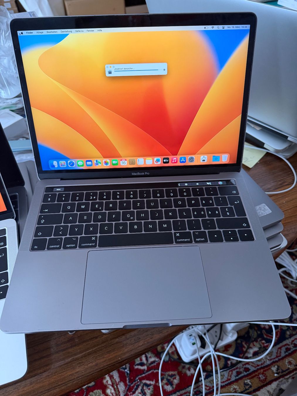 Apple Portables: Macbook pro 13 – D'occasion à Schattdorf par Kofi57