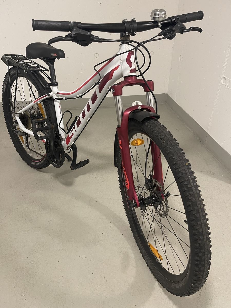 Scott Velos: Scott 27.5 Zoll ( S ) Mädchen – Gebraucht aus Grenchen von mersinli