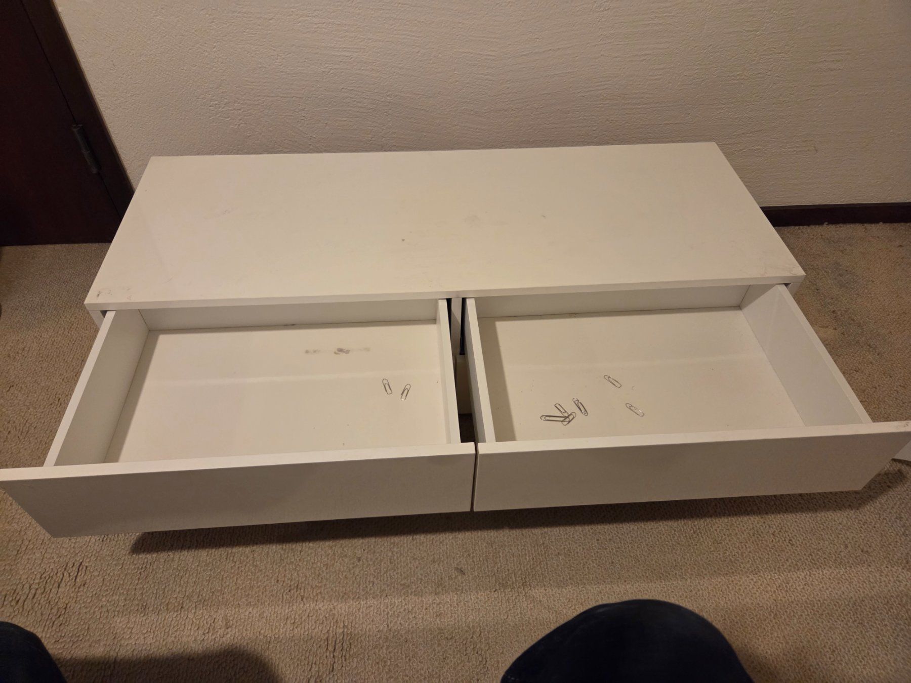 Mobili TV: Weisses TV-Möbel / Lowboard mit Fächern (110cm) – Usato da Aldesago venduto da lusuardi 2