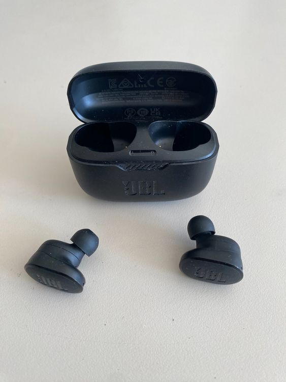 JBL Kopfhörer: Bluetooth Kopfhörer von JBL – Gebraucht aus Zürich von Huily 1