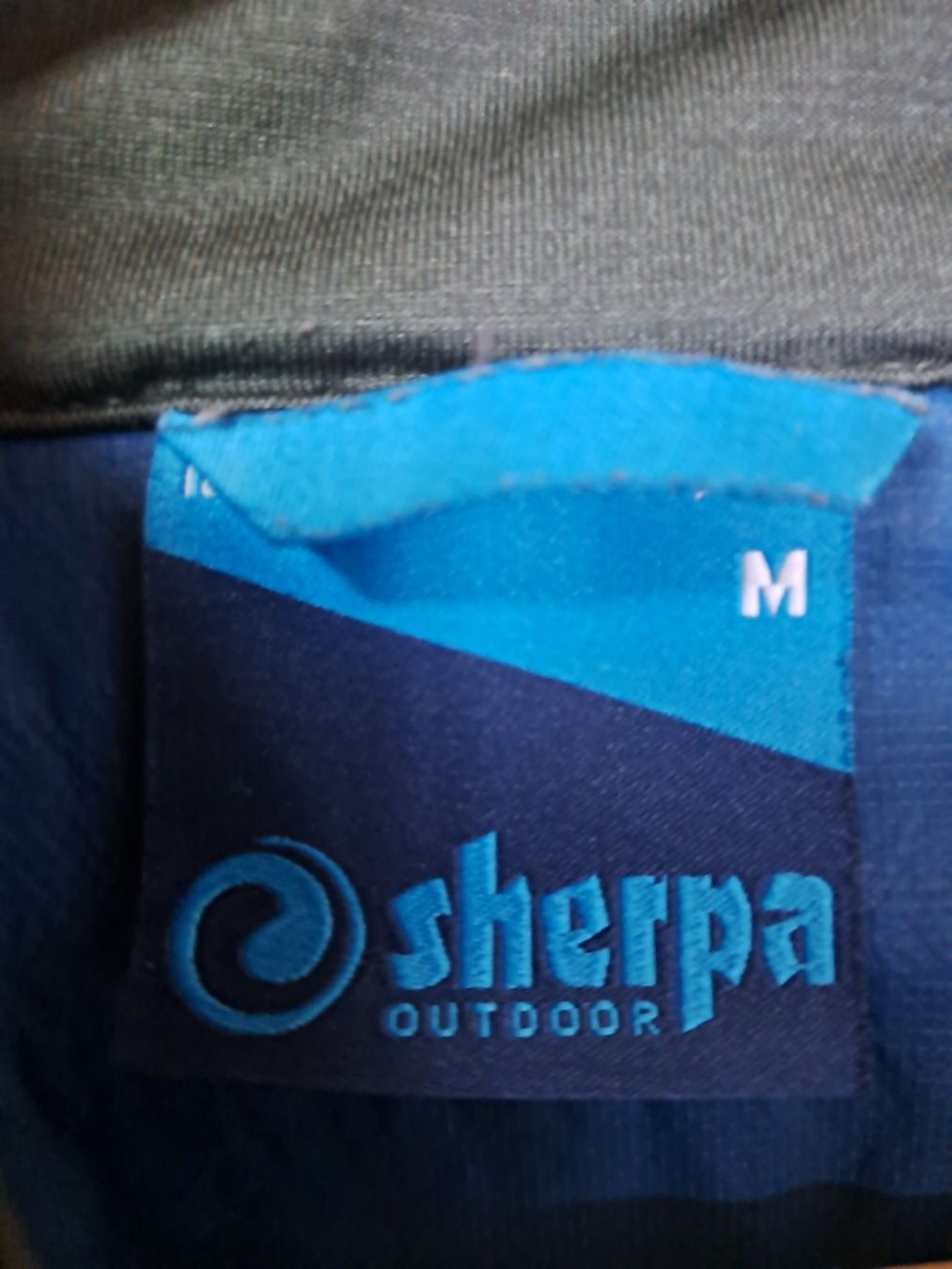 Sherpa Giacche: Sherpa Herrenjacke / Grösse M – Usato da Roggwil BE venduto da Beatlemaniac 4