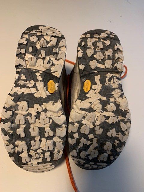 Scarpe per ragazze: Wanderschuhe Mädchen Gr. 32 – Usato da Rorbas venduto da M.E.13 4