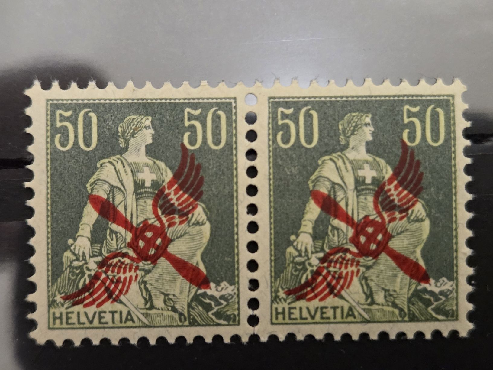 Tutti i francobolli: F2 Kat. 360.- Postfrisch im Paar – Usato da Wangen venduto da Abartix