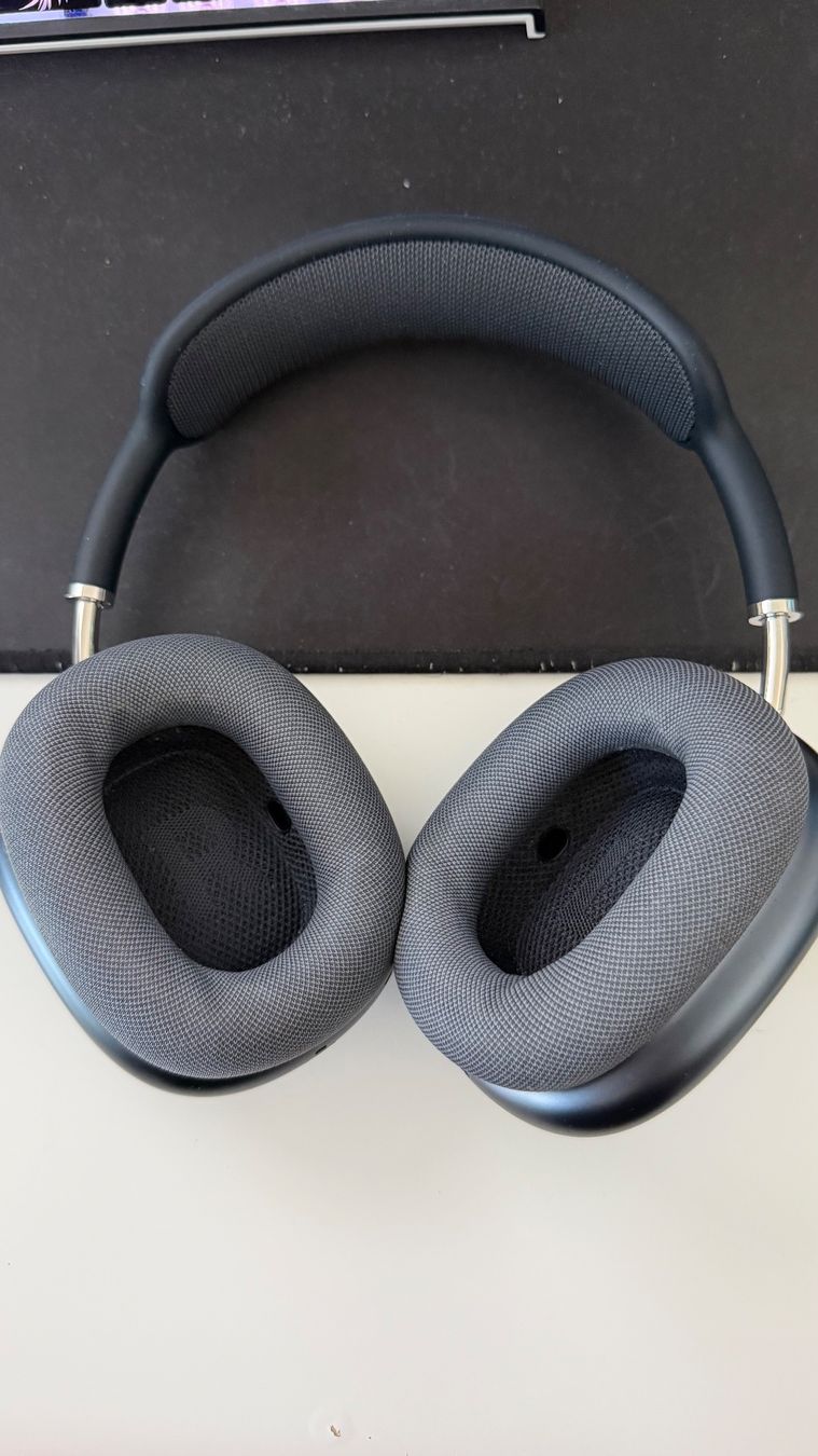 Apple Casques audio: Airpods Max 2 Midnight – D'occasion à Trimmis par Noah57894357 1