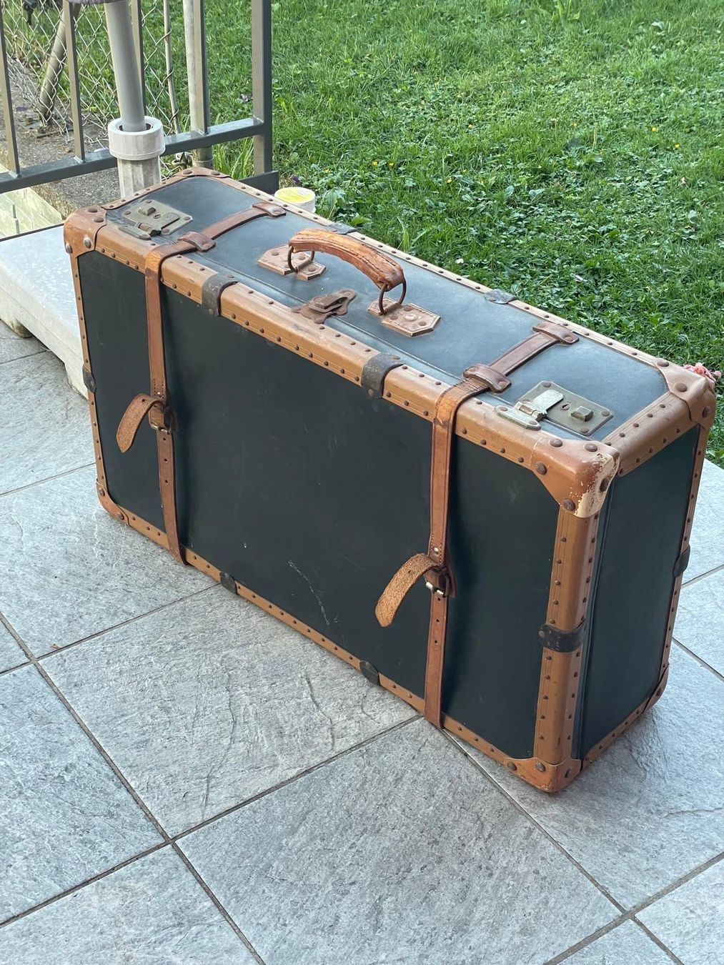 Valises de voyage: Antike Koffer – D'occasion à Ebikon par gia_j2mm