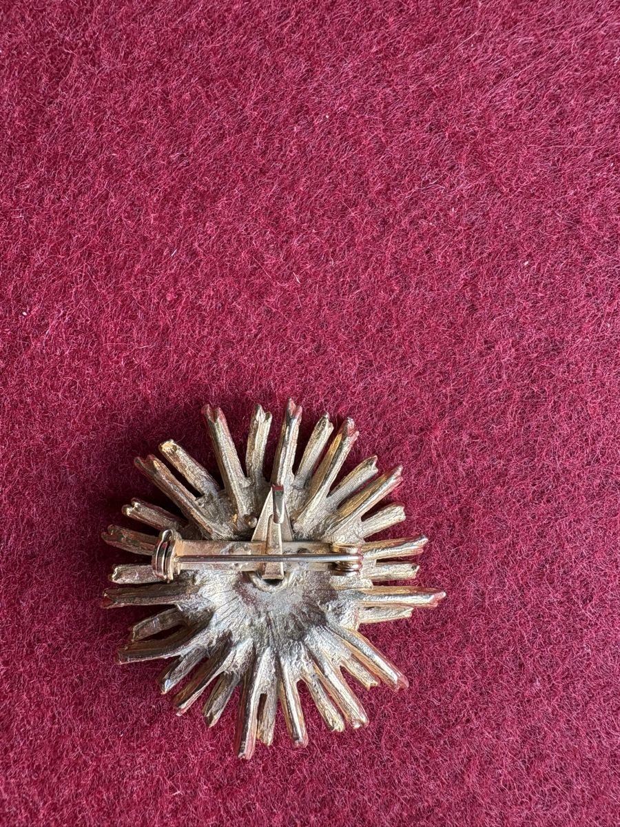 Spille & Fermagli: Schöne Brosche Anhänger  4 cm - ca 17 Gramm – Usato da Embrach venduto da mays 1