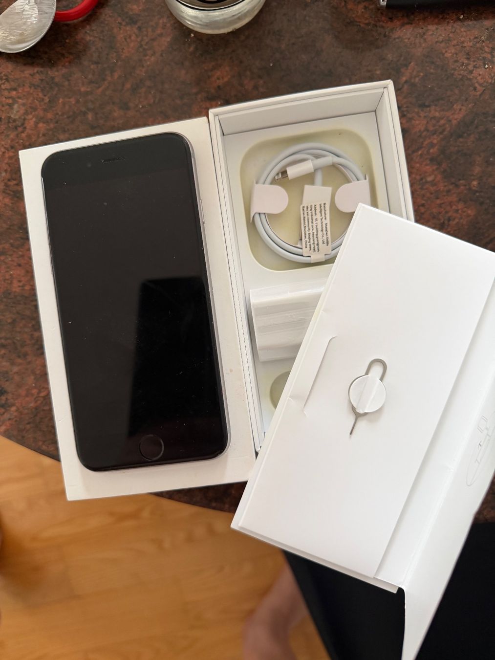 Apple Telefoni cellulari / Smartphones: Iphone 6 – Usato da Schattdorf venduto da Kofi57 2