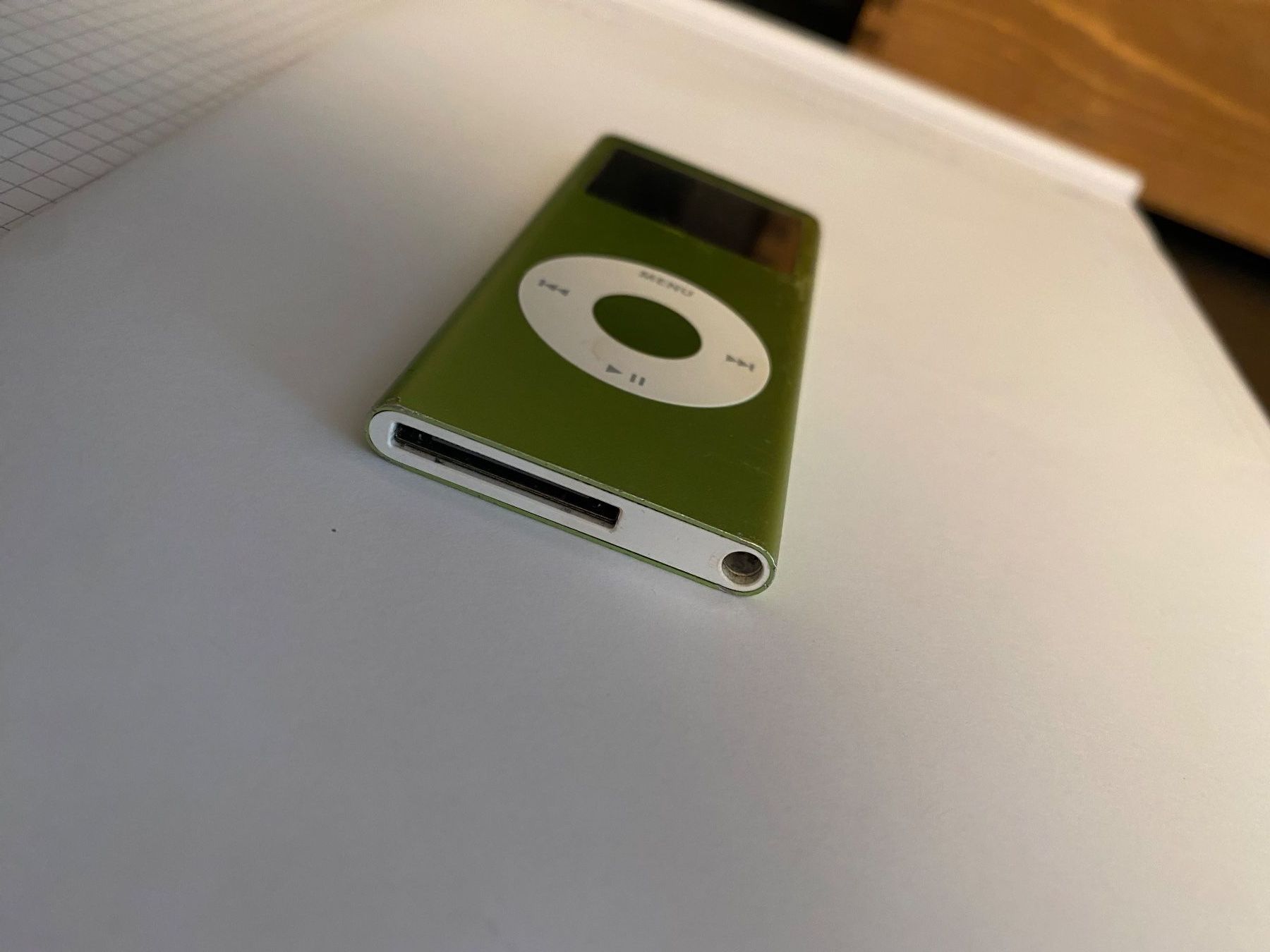 Lettore multimediale portatile: Apple IPod Nano 4GB A1199 – Usato da Luzern venduto da yannick.w123 2