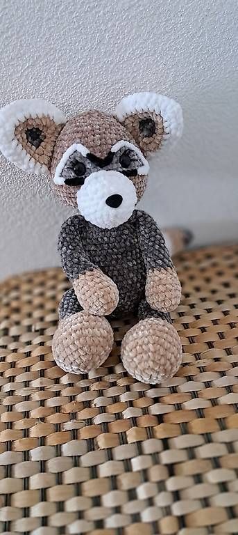 Spielzeuge: Waschbärdame, Amigurumi – Neu (gemäss Beschreibung) aus Wiedlisbach von 6433 1