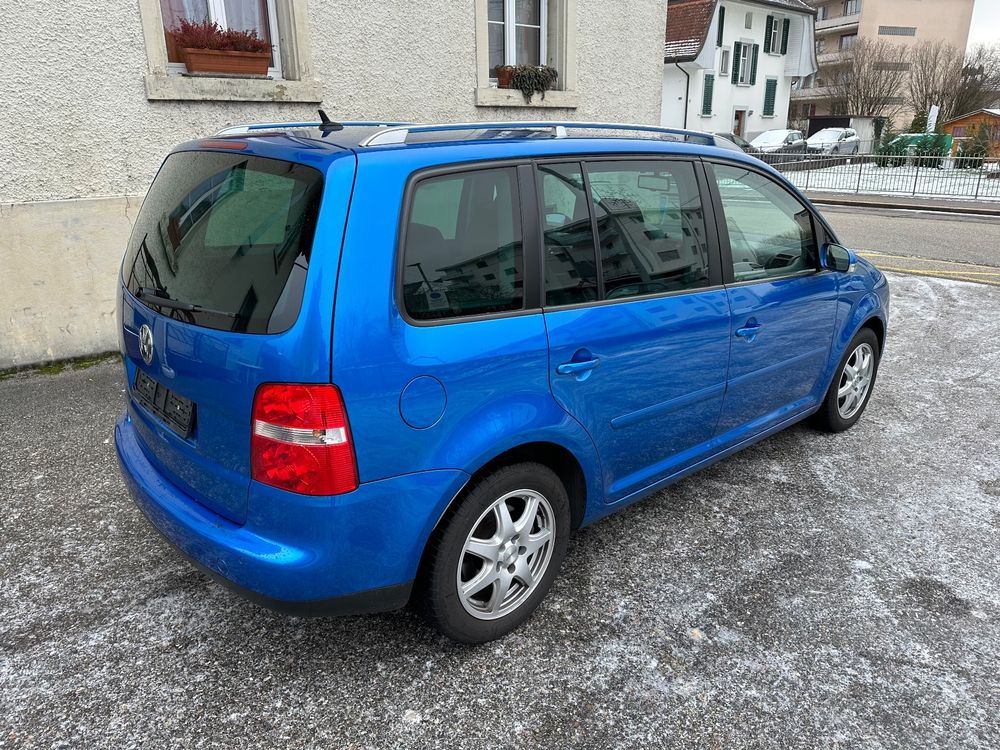 VW Touran 2.0 TDI (Gebraucht) in oberentfelden für CHF 3011 – nur ...