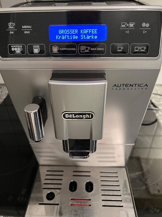 DeLonghi Autentica Kaffevollautomat mit Cappuccino Funktion