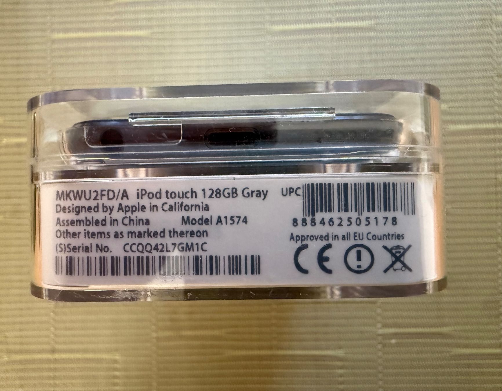 Apple Lettore multimediale portatile: Apple iPod Touch 6th Gen 128GB Space Grey mit OVP – Usato da Pfäffikon ZH venduto da Blue66 3