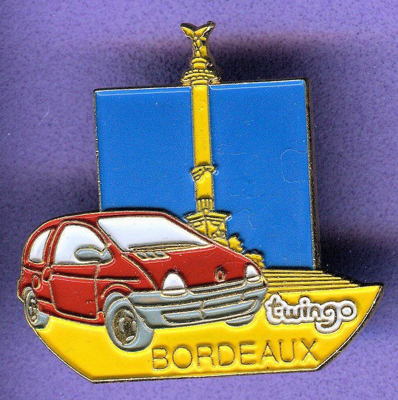 Renault Plaketten & Abzeichen: RENAULT  twingo   BORDEAUX – Gebraucht aus Winterthur von Sammleroase