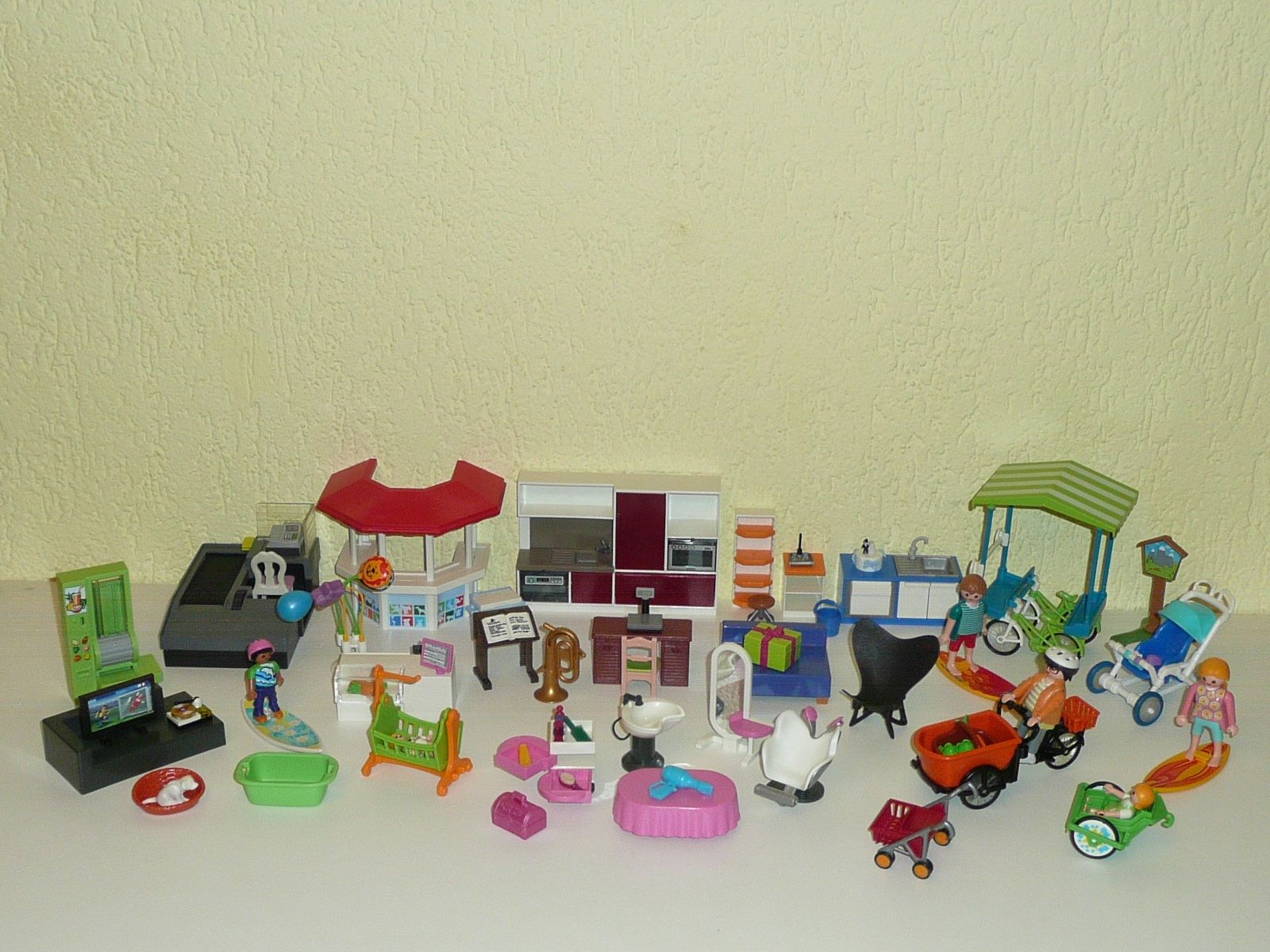 Playmobil Jouets: Toller Konvolut " Playmobil-Sachen " ab 1Fr – D'occasion à Kriens par Taurus12