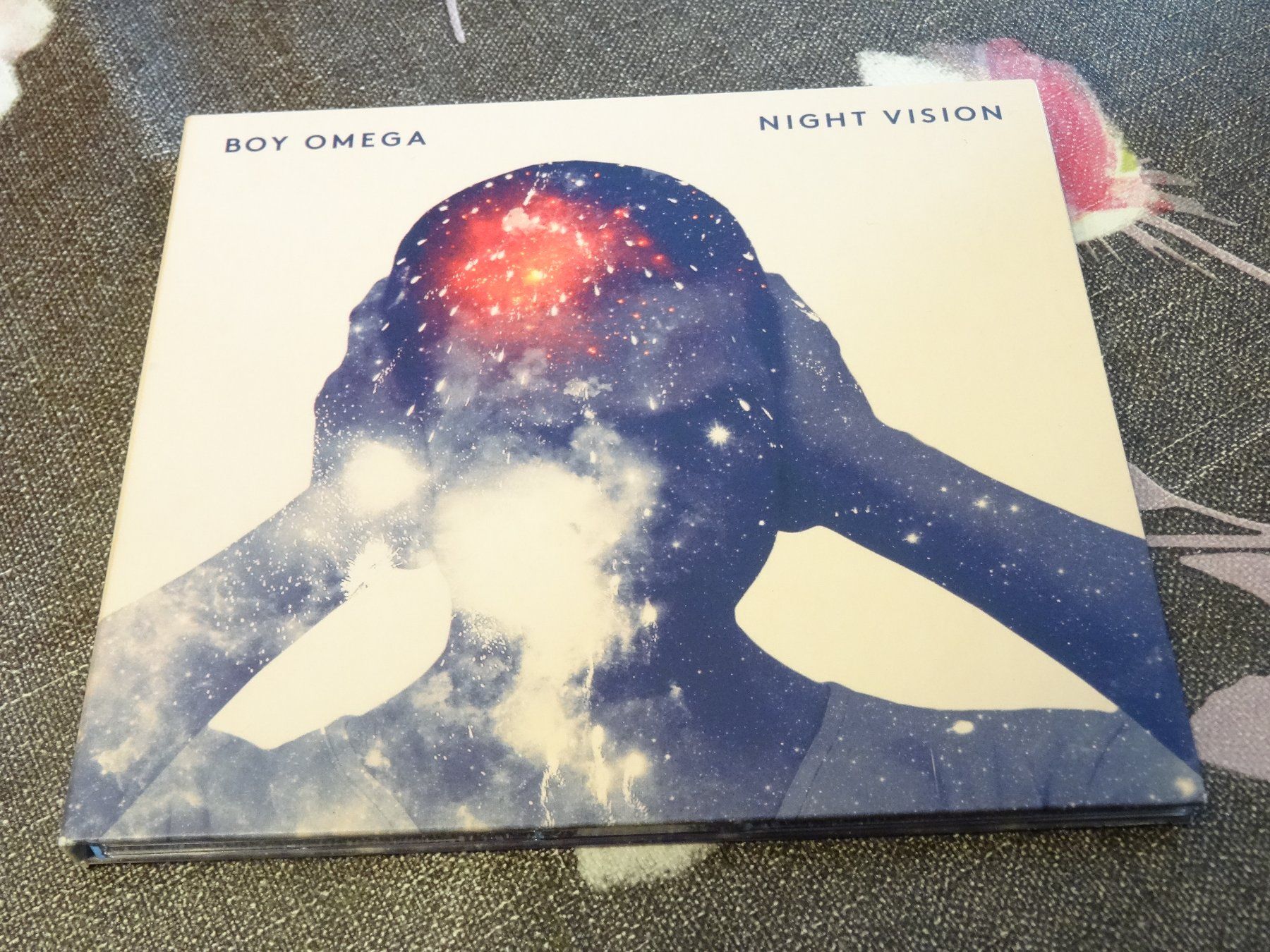 CDs: Boy Omega - Night Vision CD – Gebraucht aus Olten von Disc-Ausverkauf