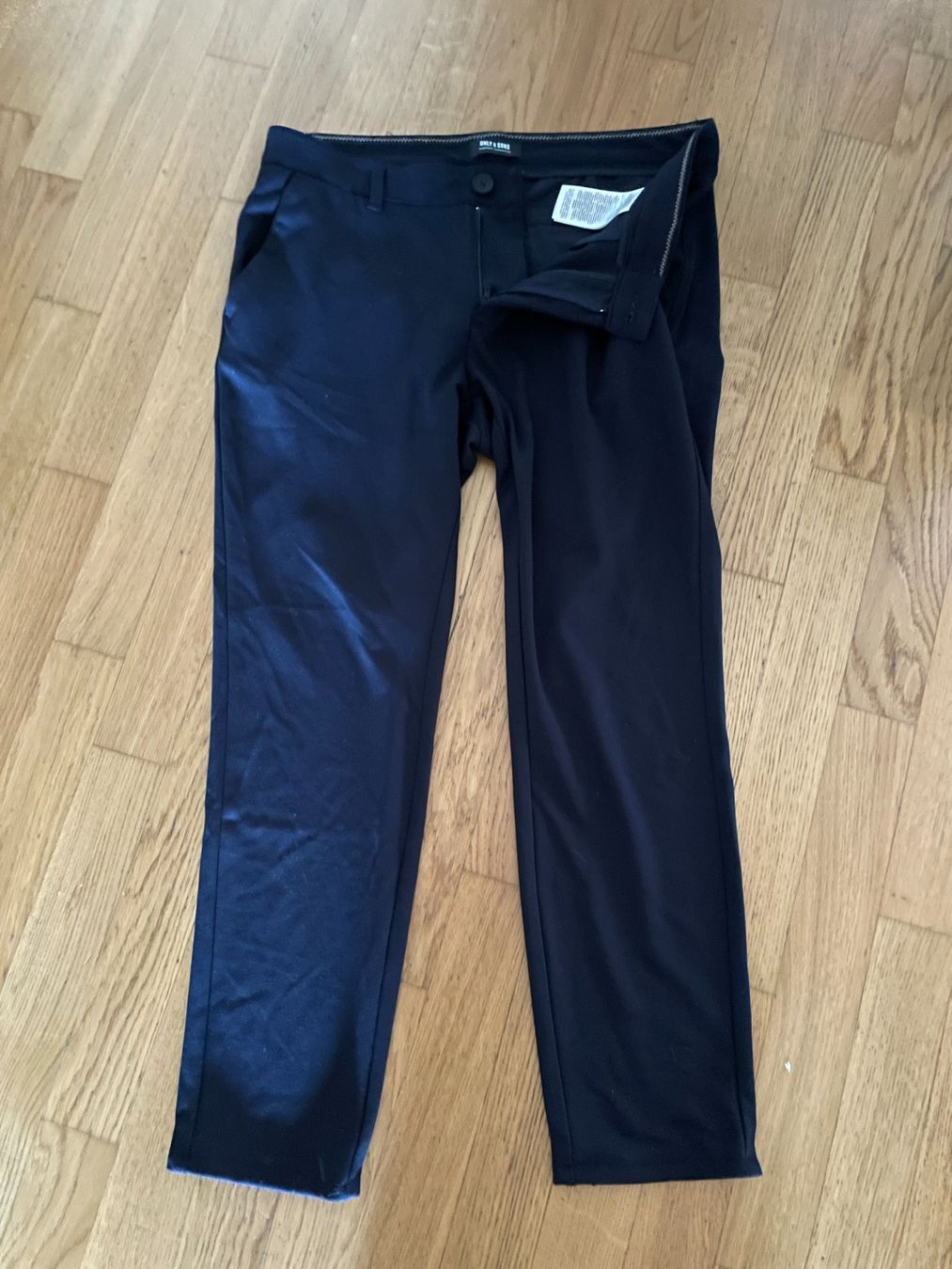 Only Pantaloni: Only & Sons Stoffhose, Gr. M – Usato da Hittnau venduto da kleen