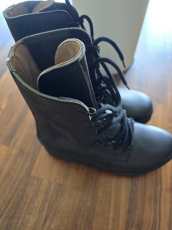 Scarpe da uomo: Schweizer Armeestiefel 42 – Usato da Diepoldsau venduto da Borgon 2