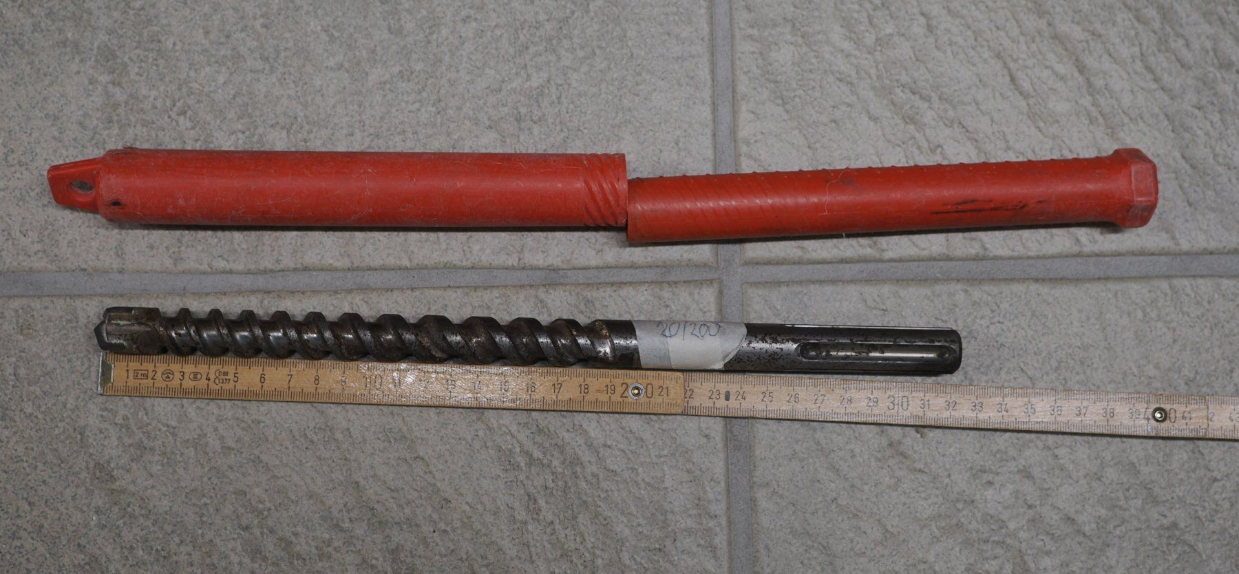 Hilti Alle Werkzeuge: Hilti Bohrer 20/200 SDS – Gebraucht aus Boswil von LuSB_56