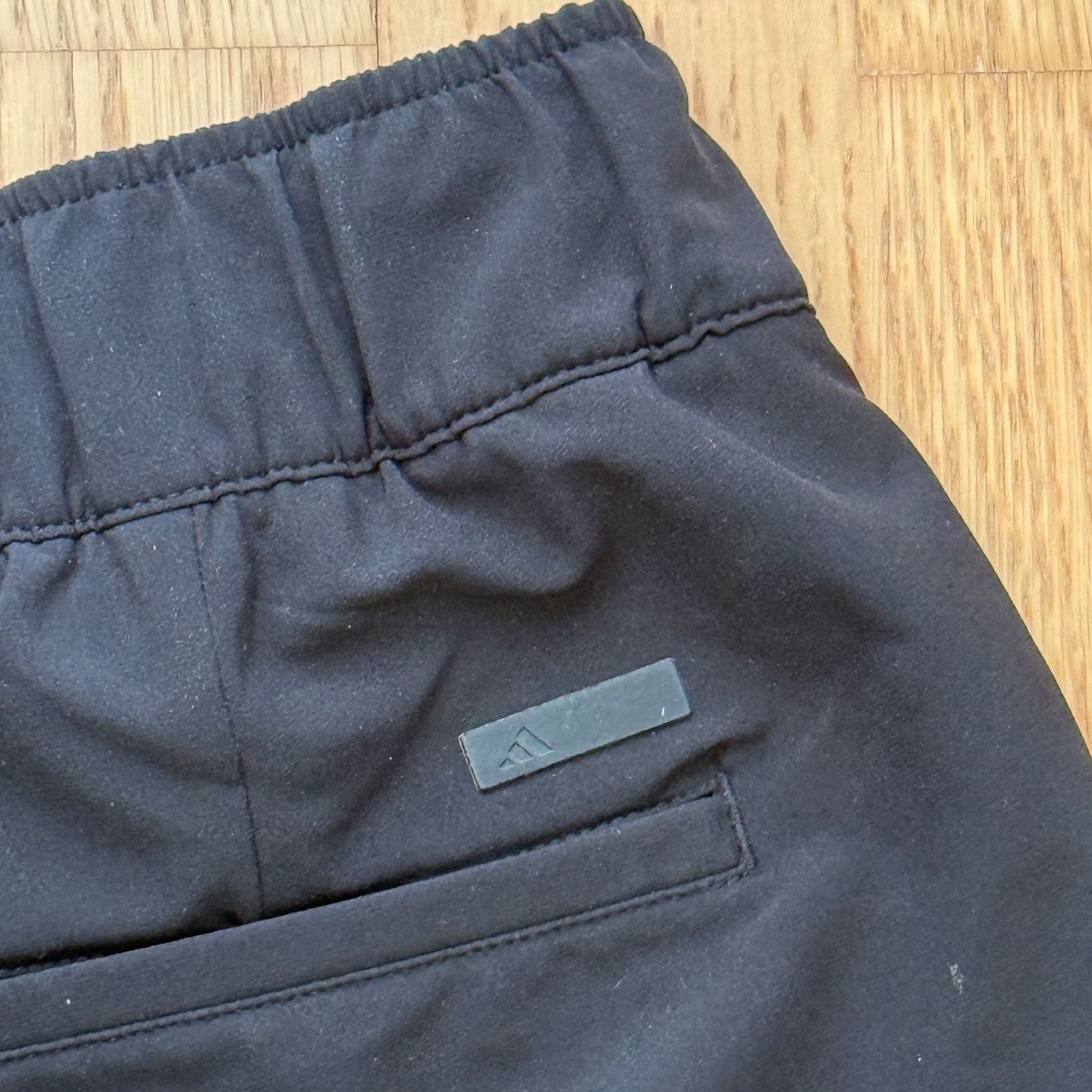 Adidas Hosen: Adidas Jogginghose – Gebraucht aus Uster von basquiat_ch 5