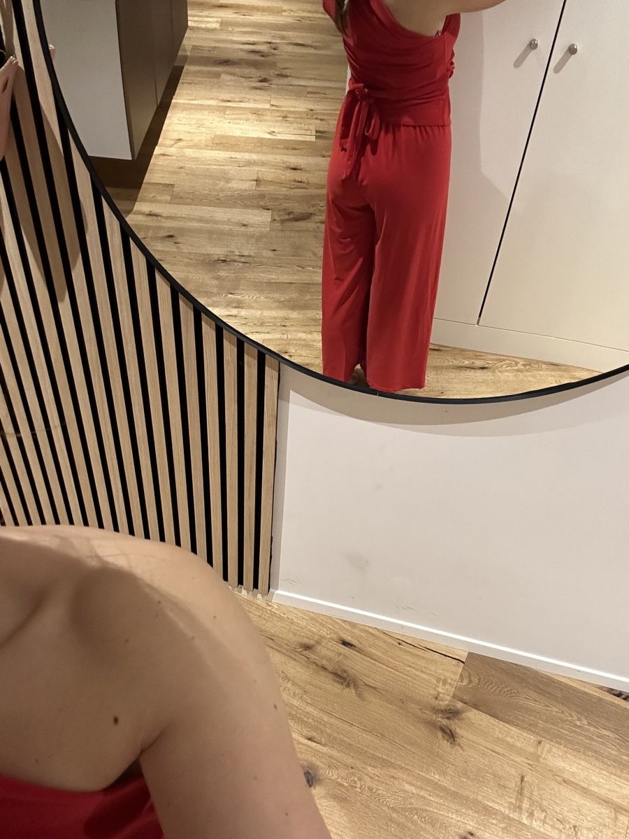 Zara Completi & Tailleur: Zara Zweiteiler rot – Usato da Perlen venduto da H.Spa 2