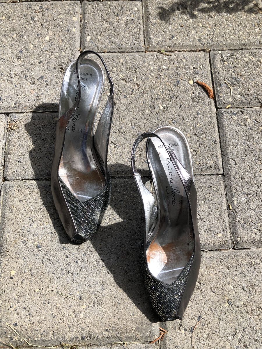 Scarpe da donna: Abendschuh mit Glitzer (wunderschön) – Usato da Solothurn venduto da Congela