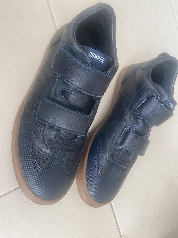 Scarpe per ragazzi: Schuhe Camper Leder G25 – Usato da Basel venduto da svetlana010 1