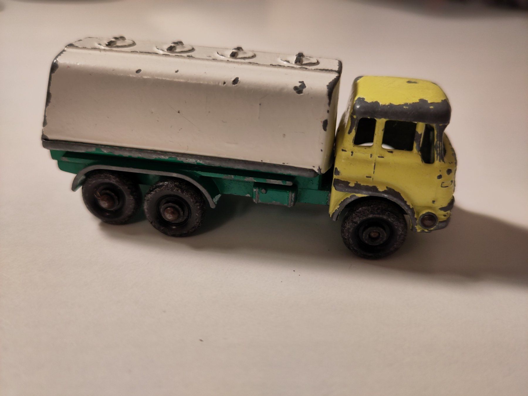 Lesney Modellini d'auto: Modellauto Lesney Petrol Tanker – Usato da Bülach venduto da Tiefschlaflos 2