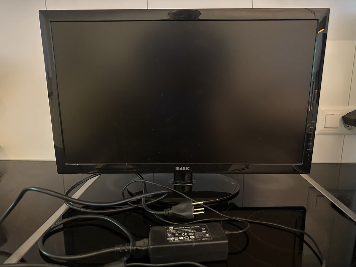 Monitor: Monitor – Usato da Liestal venduto da schueppi97