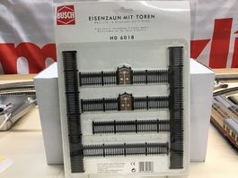Busch HO 6018, Eisenzaun mit Toren, Neu und Original!