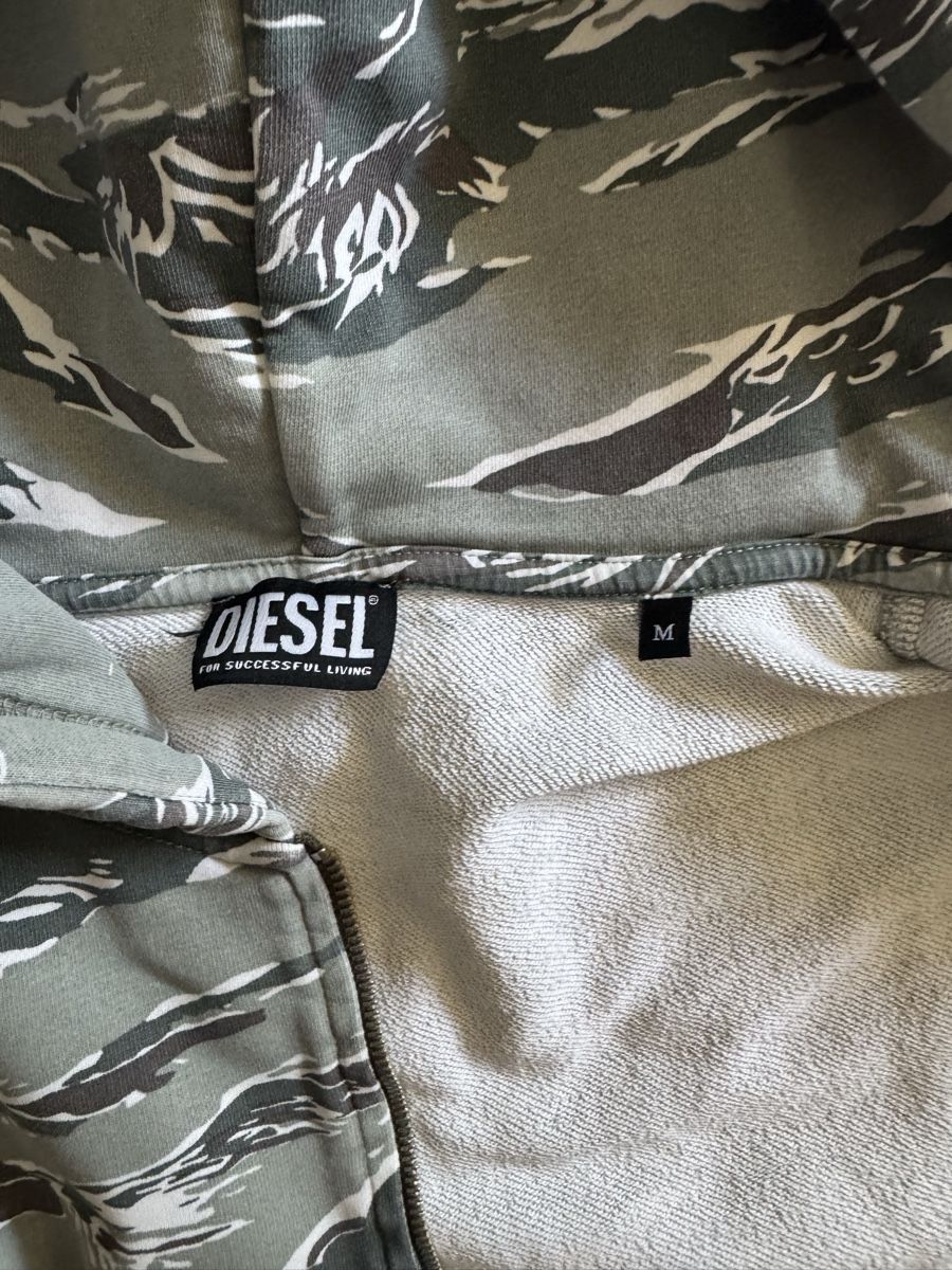 Diesel Pullover & Sweatshirts: Diesel Zip Hoodie Kapuzenpullover – Gebraucht aus Vionnaz von b_f_d_r_g 5