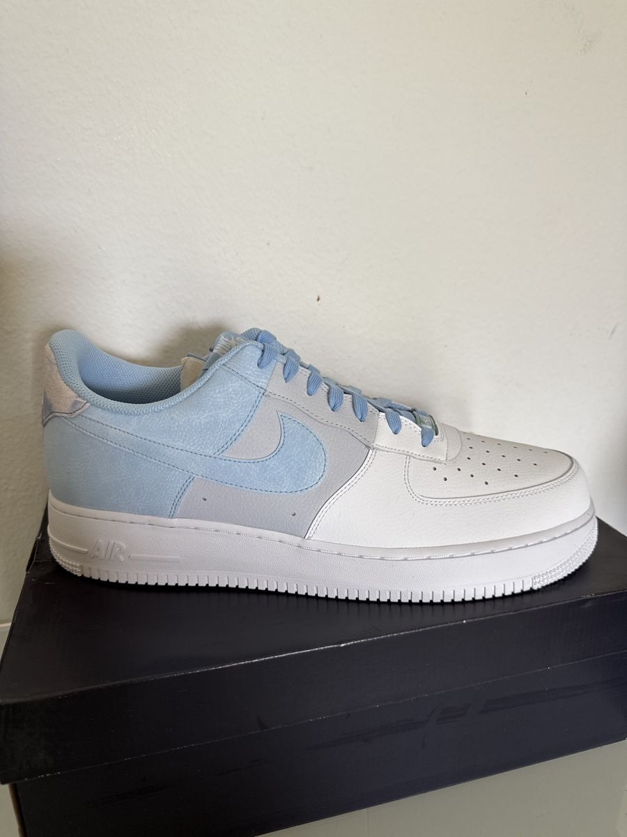 Nike Scarpe da uomo: Air Force 1 07 LV8 Grösse 48.5 – Nuovo (secondo la descrizione) da Winterthur venduto da Apple_verkauf 1