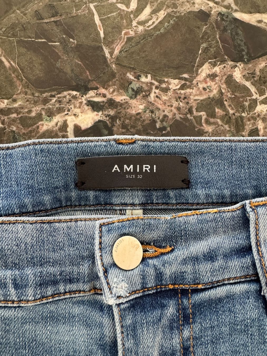 Amiri Jeans: Jeans slim Amiri – Usato da Genève venduto da kil_bxc8 2