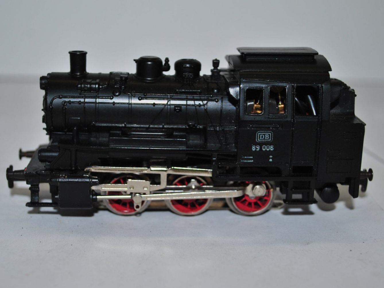 Märklin Modellini di ferrovie: Märklin Dampflok DB (MSR035) – Usato da Aarwangen venduto da Bahnsupport