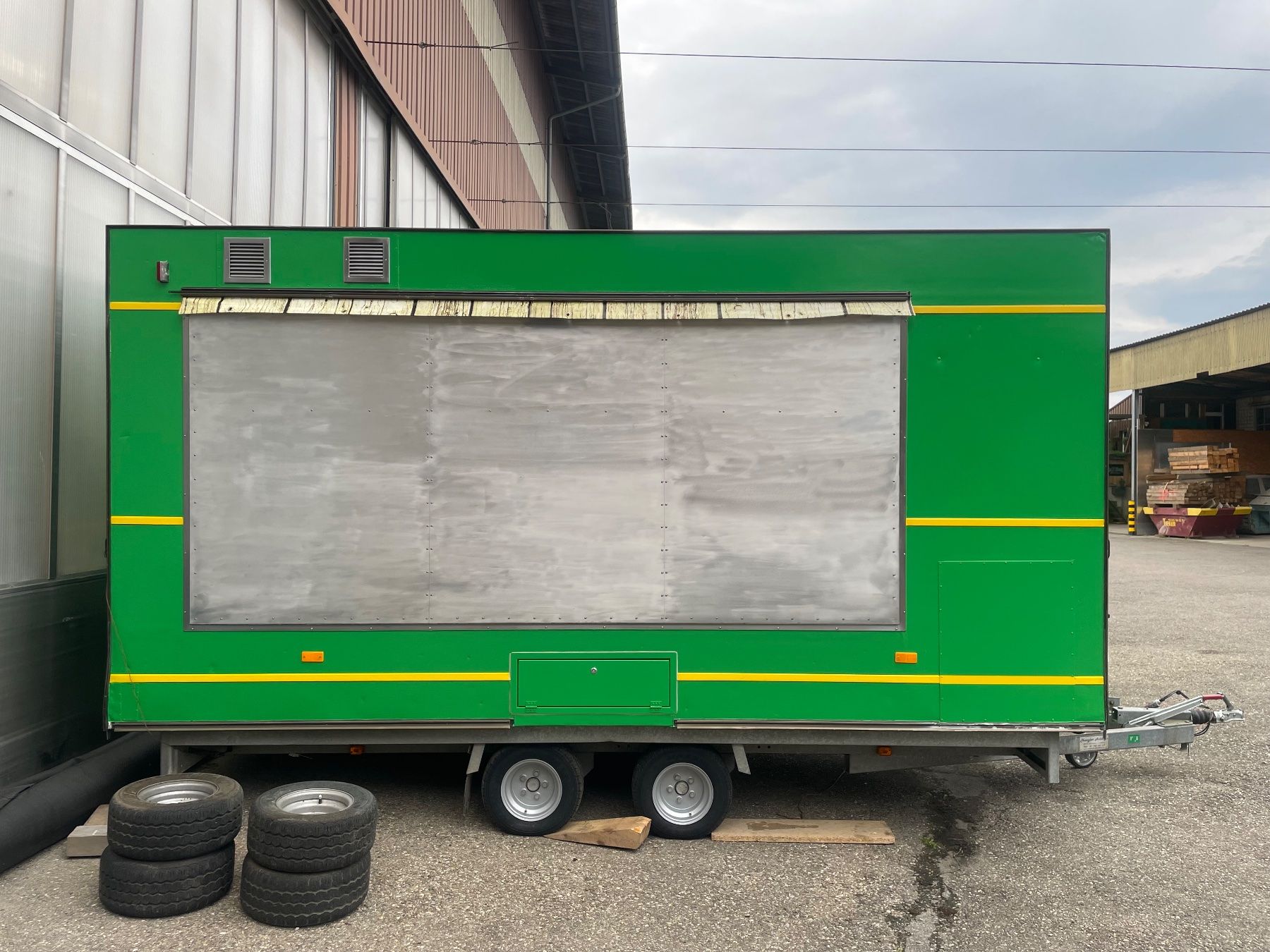 Rimorchi: Imbiss Foodtruck – Usato da Altendorf venduto da Elenaneagu22 2