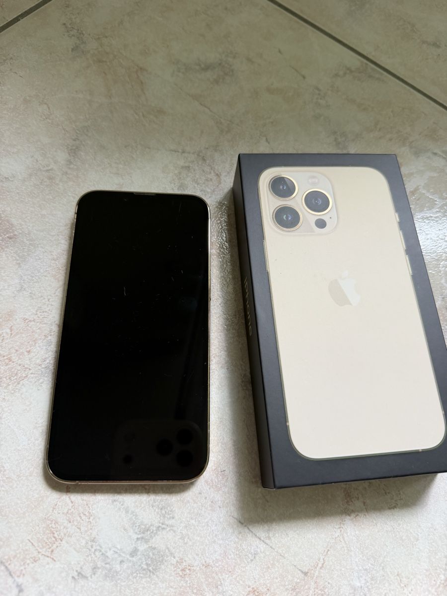 Apple Handys / Smartphones: Iphone 13 Pro Gold - bon état – Gebraucht aus Neuchâtel von Rosavitabella