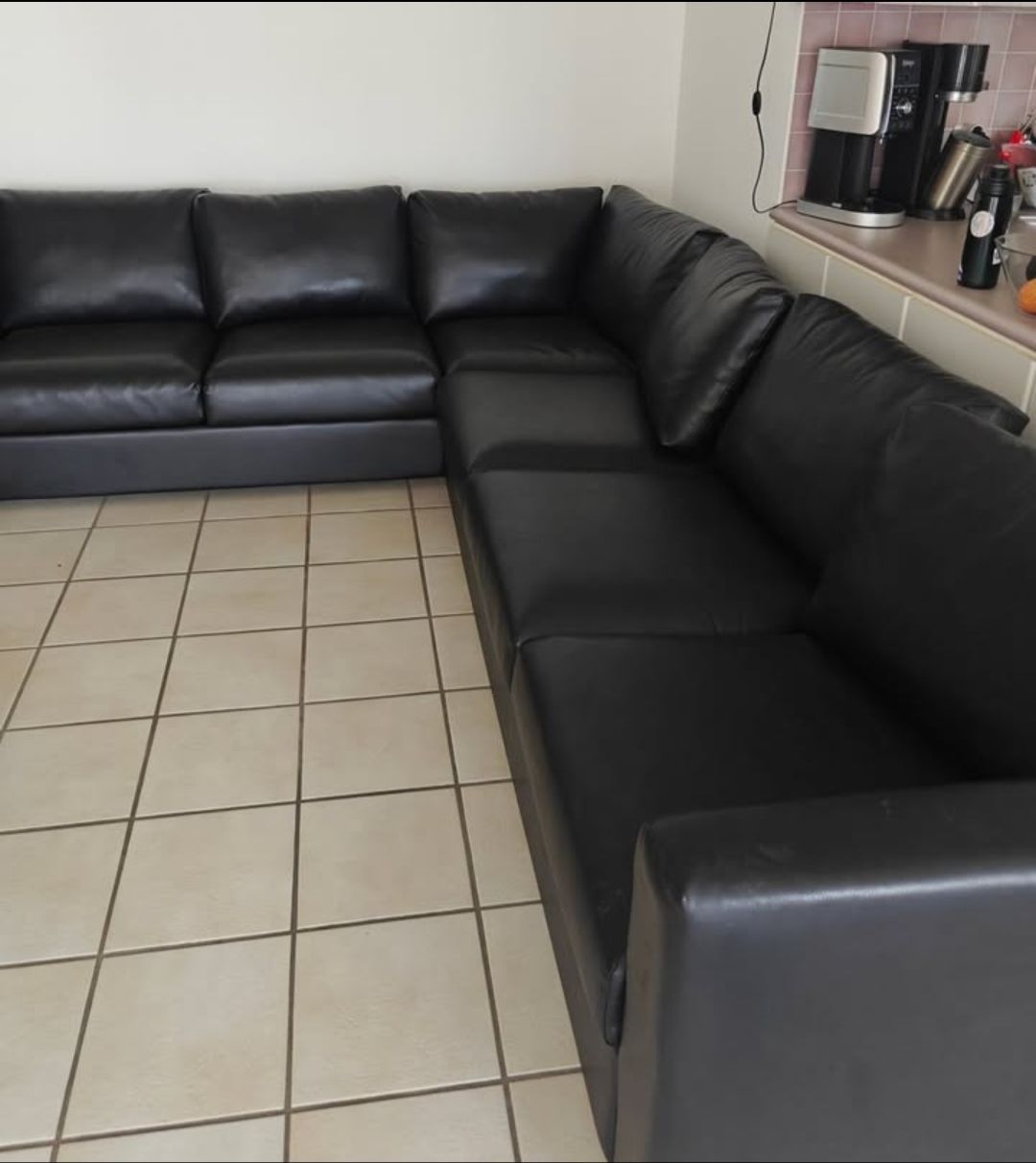 Sofas: Corner Sofa in Black Leather Look – D'occasion à Oberengstringen par kar_zsh6 1