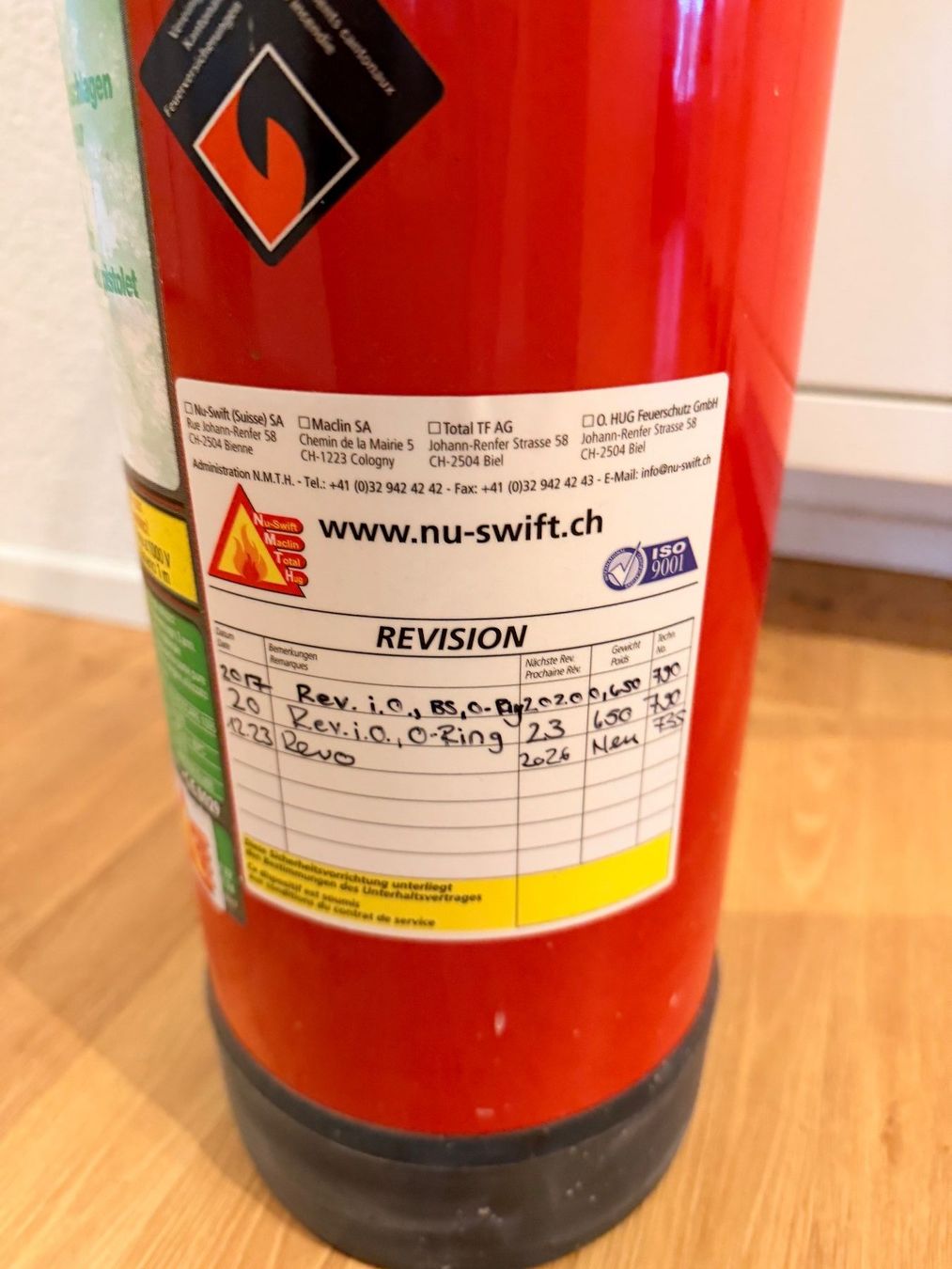 Estintori: Feuerlöscher NUSWIFT Master 2Stk. – Nuovo (secondo la descrizione) da Wettingen venduto da jo_walters 3