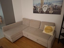Ecksofa mit ausziehbarer Erweiterung