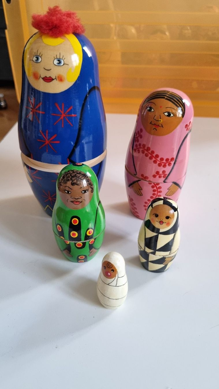 Statuette: poupée russe de 5 pièces – Usato da La Chaux-de-Fonds venduto da mikilo1 2