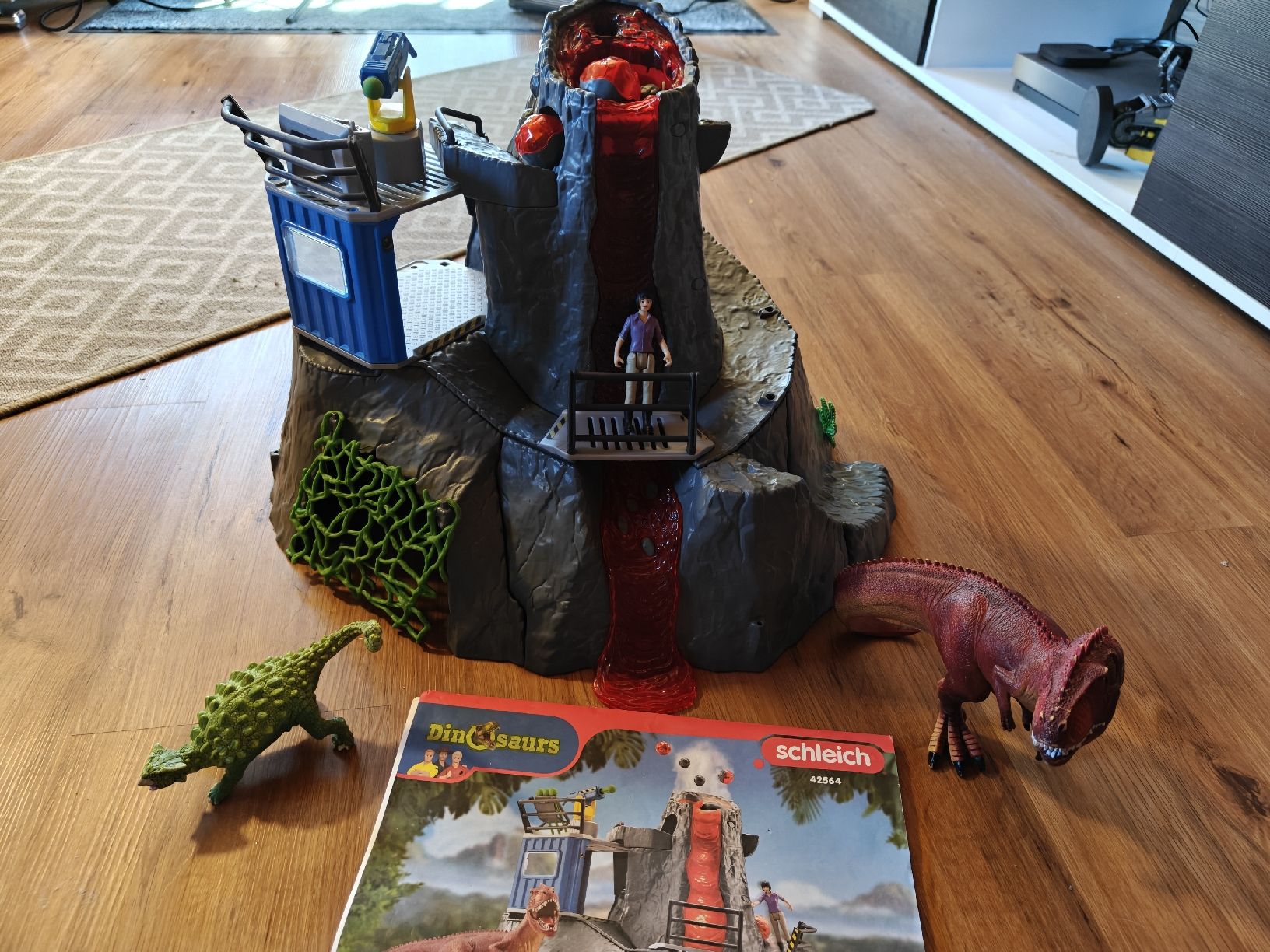 Schleich Giocattoli: Schleich Dinosaurs Vulkan-Ausbruch Spielset 42564 – Usato da Fideris venduto da VonRiva86 2